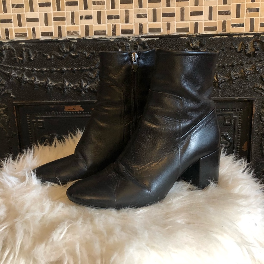 Topshop Black Ankle Booties Block Heel
